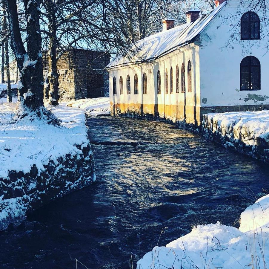 Stf Gysinge Waerdshus & Hotell Buitenkant foto