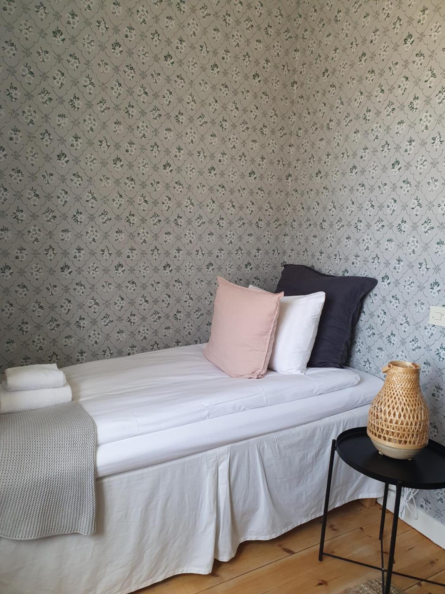 Stf Gysinge Waerdshus & Hotell Buitenkant foto